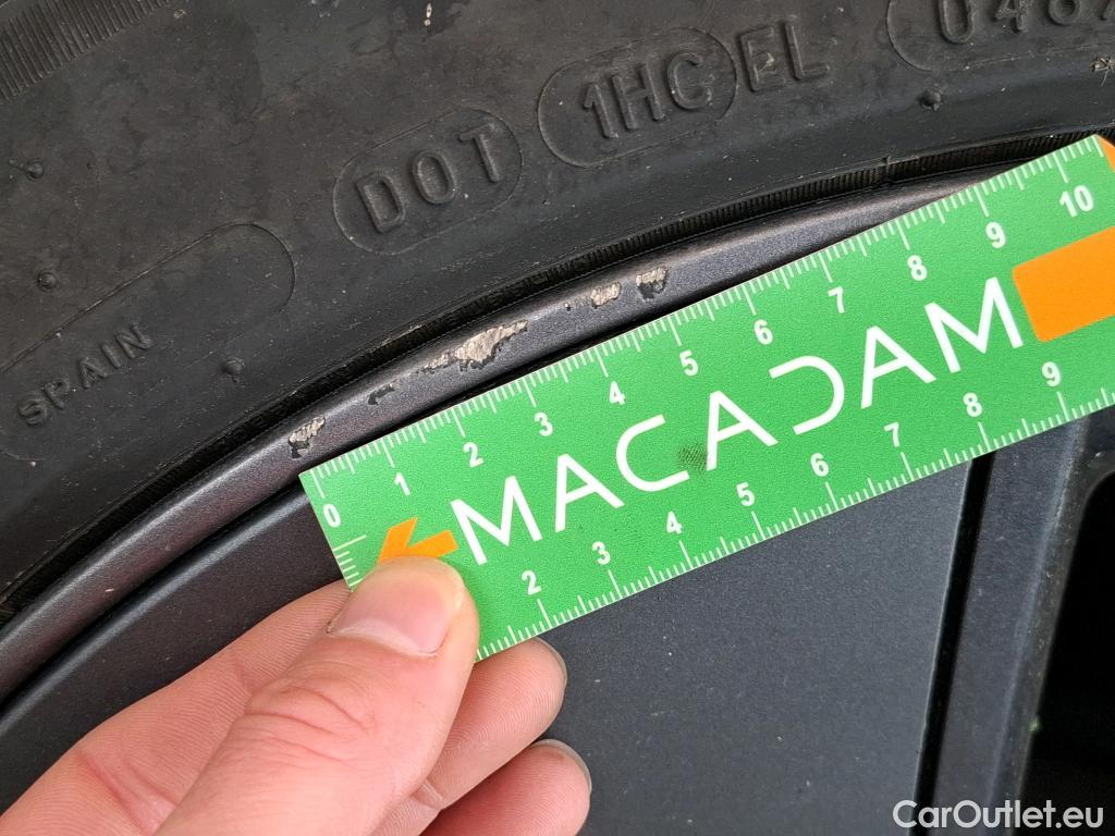  Tesla  Model 3 TESLA  / 2018 / 4P / Berline Grande Autonomie Dual Motor AWD #10