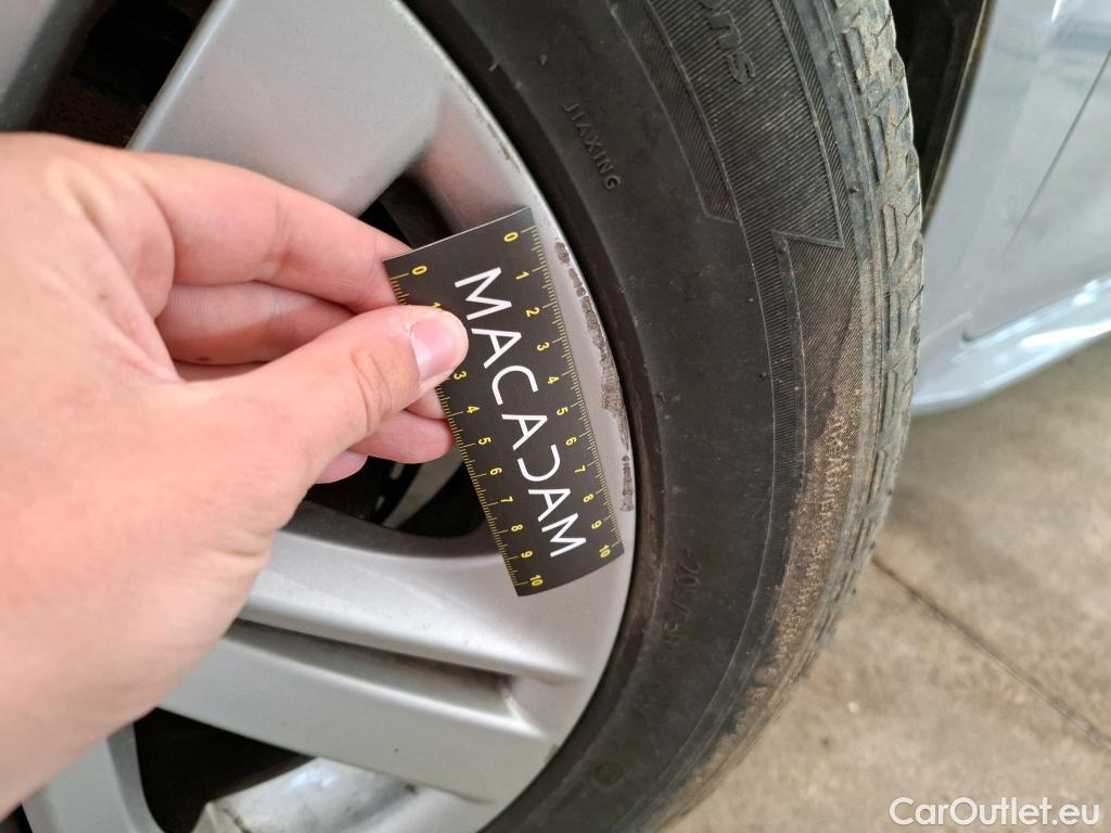  Toyota  Corolla TOYOTA  Touring Sports / 2018 / 5P / Break Hybride 122h Dynamic Business Stage Acad #22