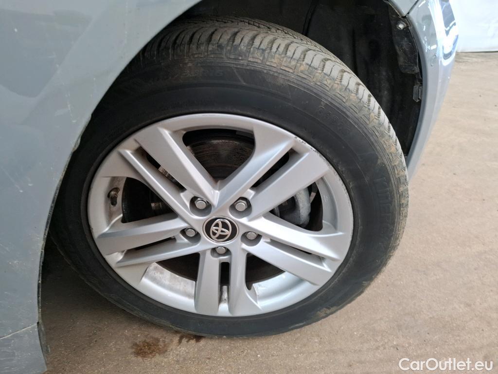  Toyota  Corolla TOYOTA  Touring Sports / 2018 / 5P / Break Hybride 122h Dynamic Business Stage Acad #16