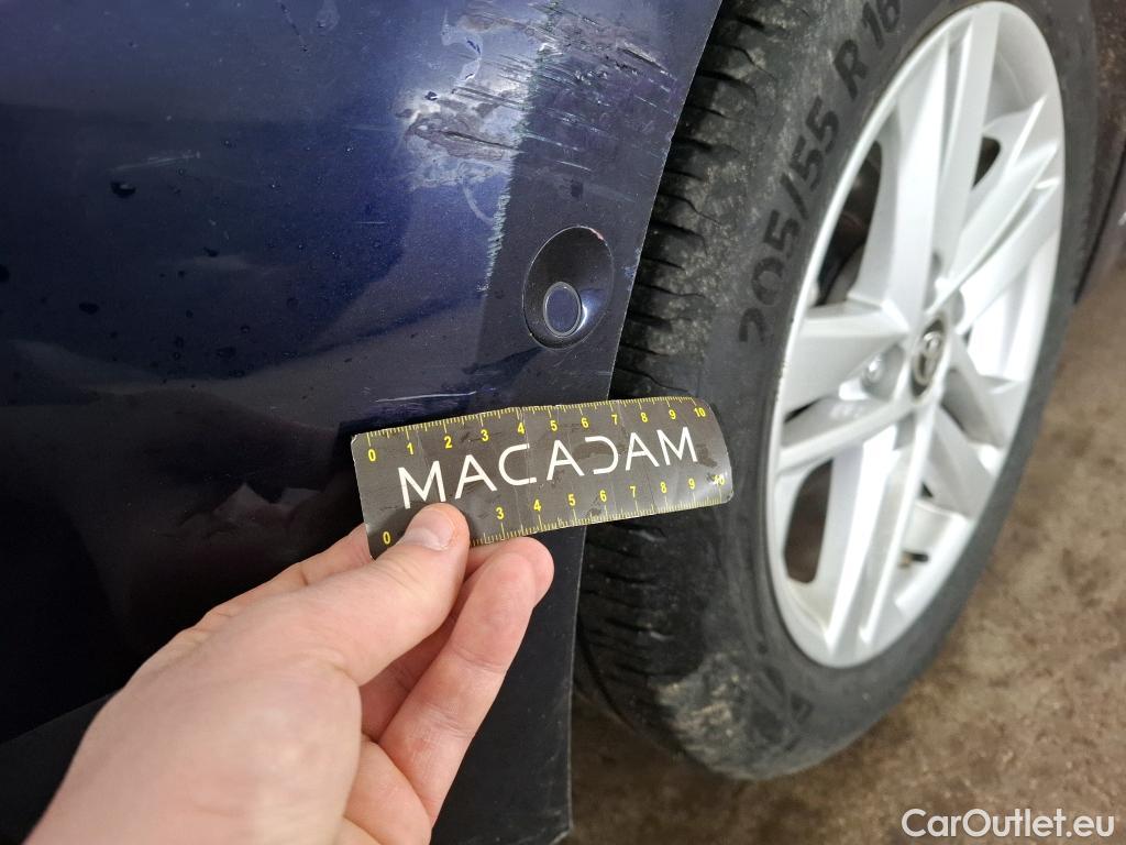  Toyota  Corolla TOYOTA  Touring Sports / 2018 / 5P / Break Hybride 122h Dynamic Business Beyond Zer #22