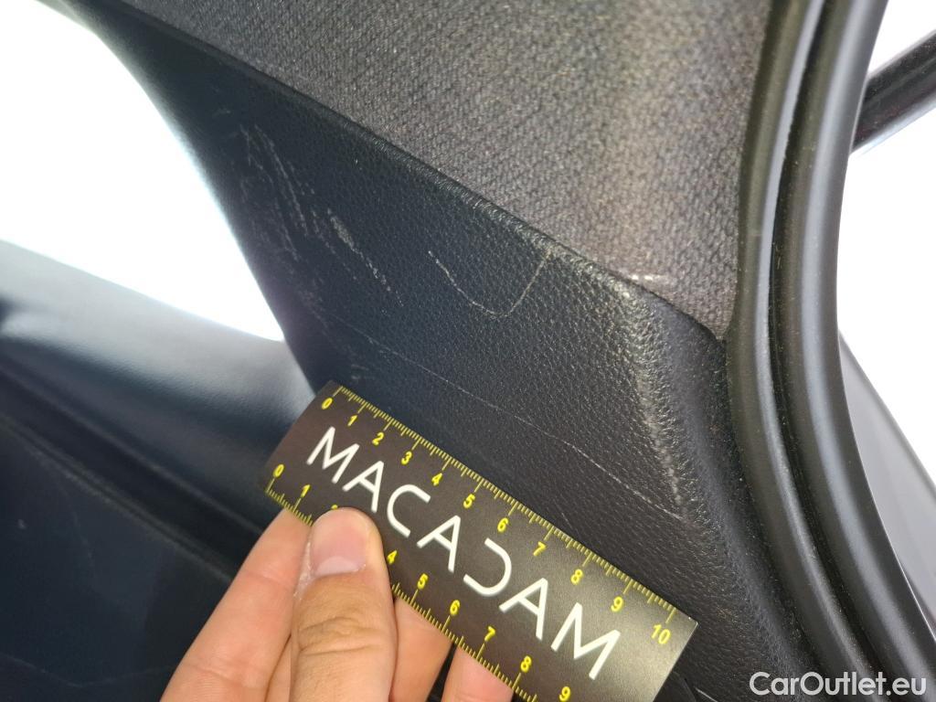  Toyota  Corolla TOYOTA  Touring Sports / 2018 / 5P / Break Hybride 122h Dynamic Business Stage Acad #29