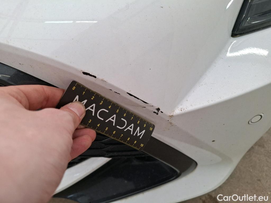  Toyota  Corolla TOYOTA  / 2018 / 5P / Berline Hybride 122h Dynamic Business Beyond Zer #6