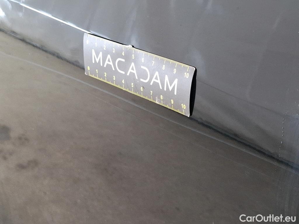  Tesla  Model Y TESLA  / 2020 / 5P / SUV Grand Autonomie Dual Motor AWD #53