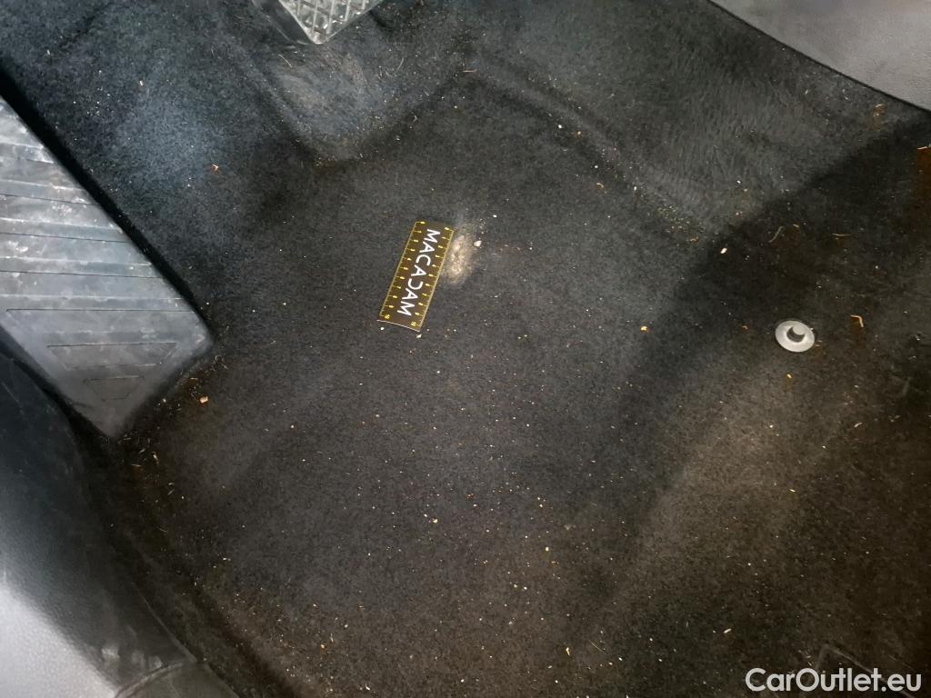  Skoda  Karoq SKODA  / 2017 / 5P / SUV 2.0 TDI 116ch DSG7 Business #17