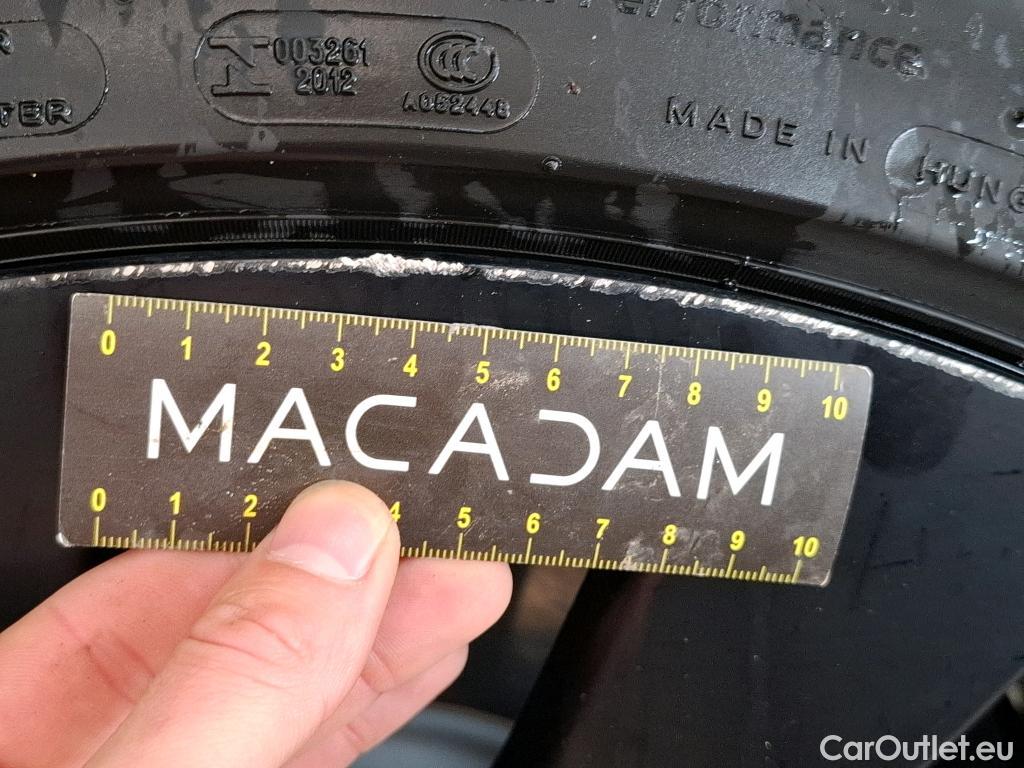  Tesla  Model Y TESLA  / 2020 / 5P / SUV Grand Autonomie Dual Motor AWD #21