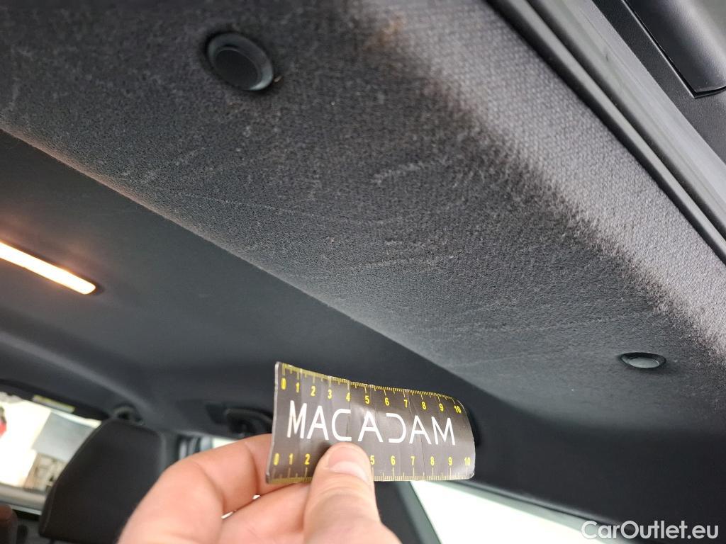  Toyota  Corolla TOYOTA  Touring Sports / 2018 / 5P / Break Hybride 122h Dynamic Business Beyond Zer #26