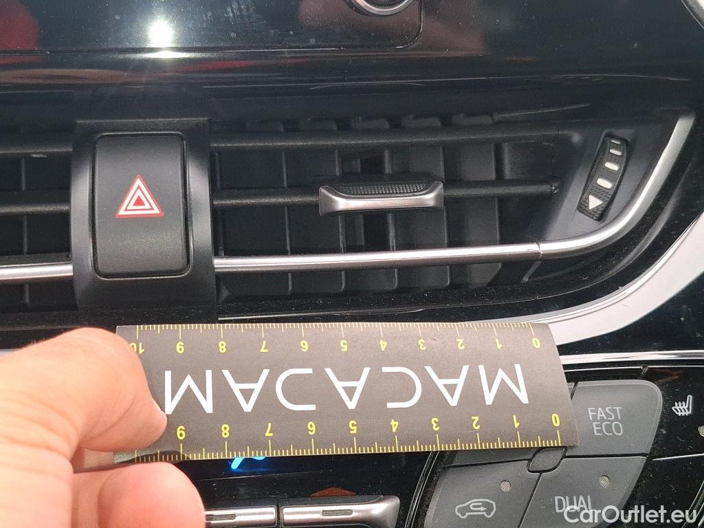  Toyota  C-HR TOYOTA  / 2016 / 5P / SUV 2.0 Hybride 184 Dynamic Business Beyond #2