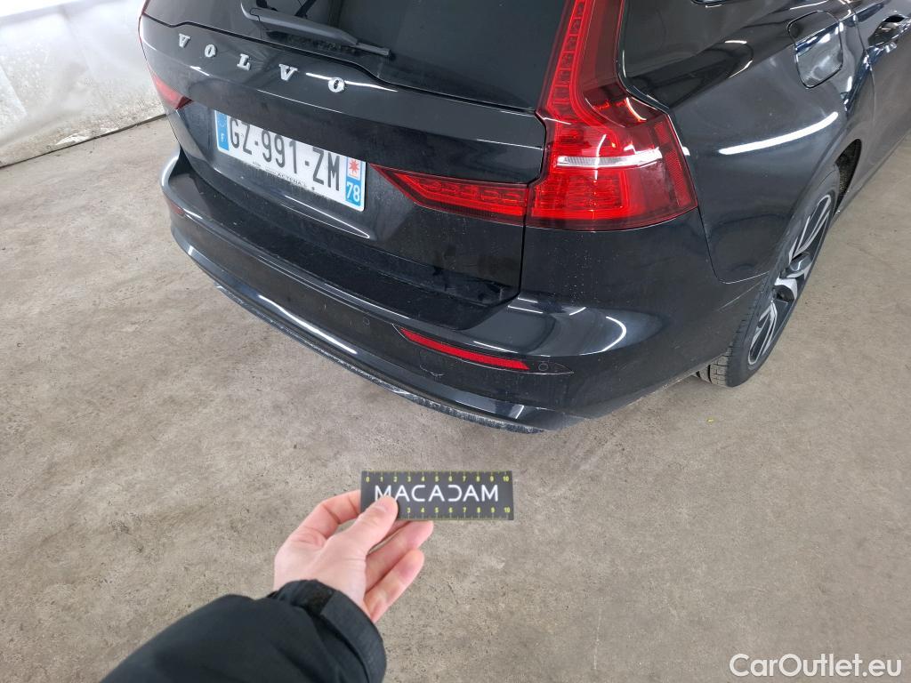  Volvo  V60 VOLVO  / 2018 / 5P / Break B4 197 DCT 7 Plus Dark #7