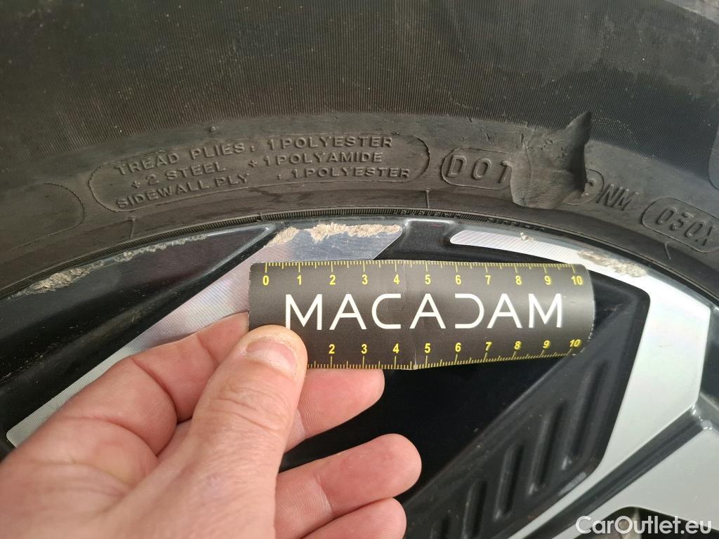  Hyundai  Tucson HYUNDAI  / 2020 / 5P / SUV 1.6 PHEV 265 HTRAC BUSINESS 4WD AUTO #10