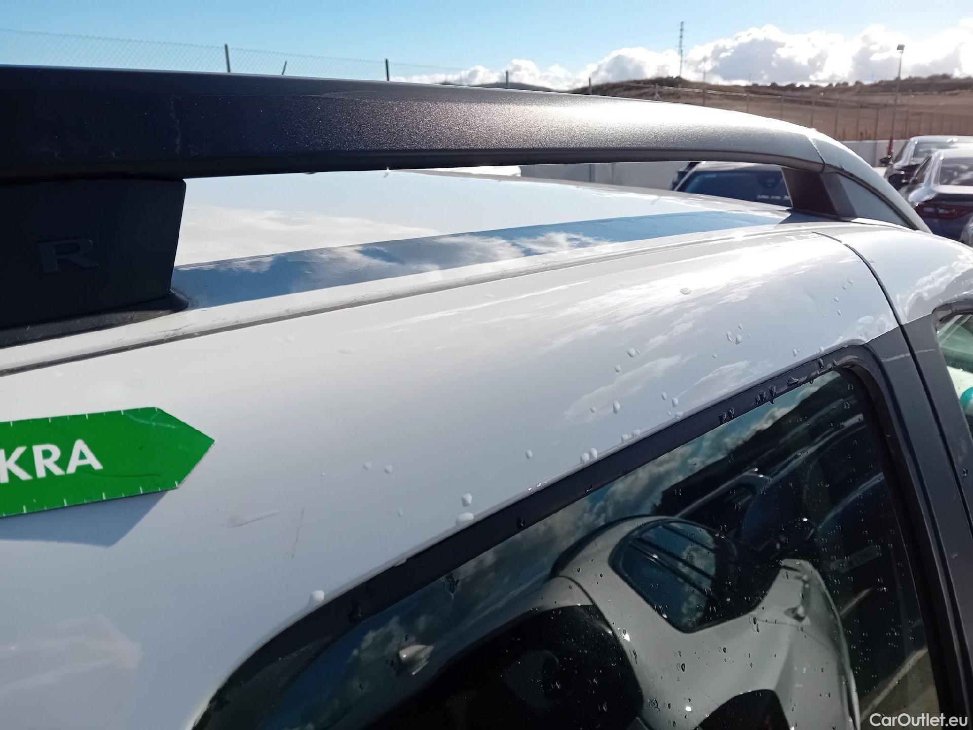  Dacia  Duster DACIA  / 2018 / 5P / todoterreno Comfort TCE 74kW(100CV) ECO-G 4X2 #28