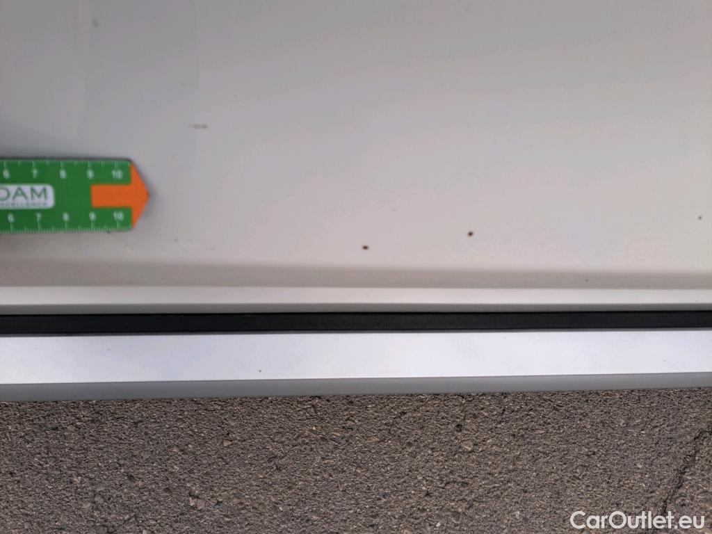  Bmw  X3 BMW  / 2017 / 5P / todoterreno sDrive18d #7