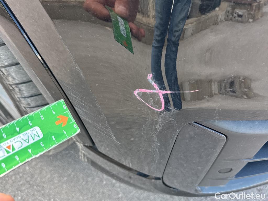  Audi  Q2 AUDI  / 2016 / 5P / todoterreno Sport 35 TDI 110kW (150CV) #32