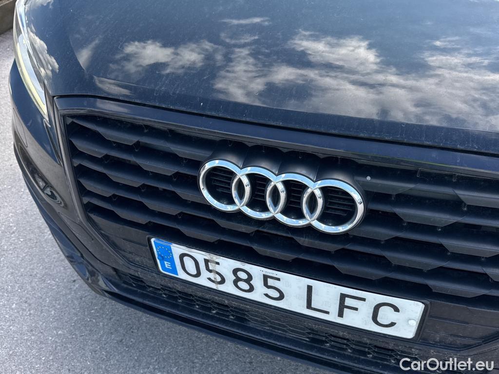  Audi  Q2 AUDI  / 2016 / 5P / todoterreno Sport 35 TDI 110kW (150CV) #37