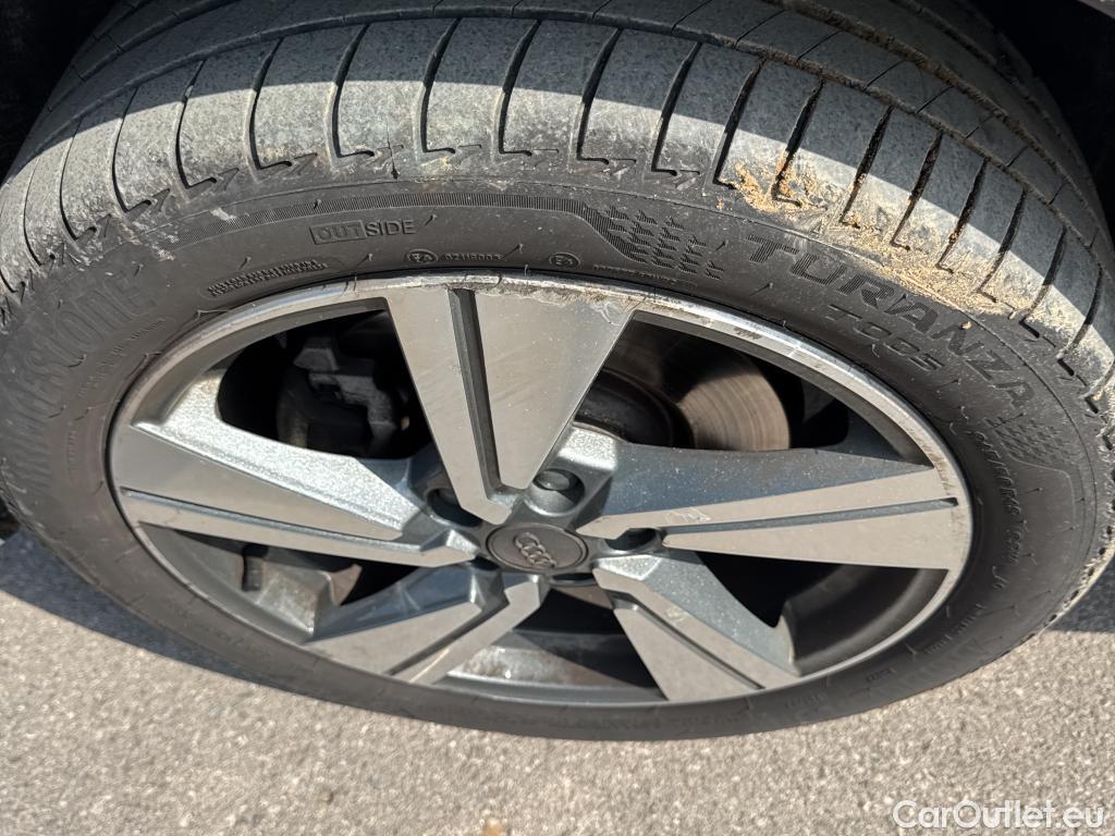  Audi  Q2 AUDI  / 2016 / 5P / todoterreno Sport 35 TDI 110kW (150CV) #7