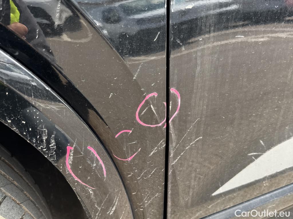  Audi  Q2 AUDI  / 2016 / 5P / todoterreno Sport 35 TDI 110kW (150CV) #23