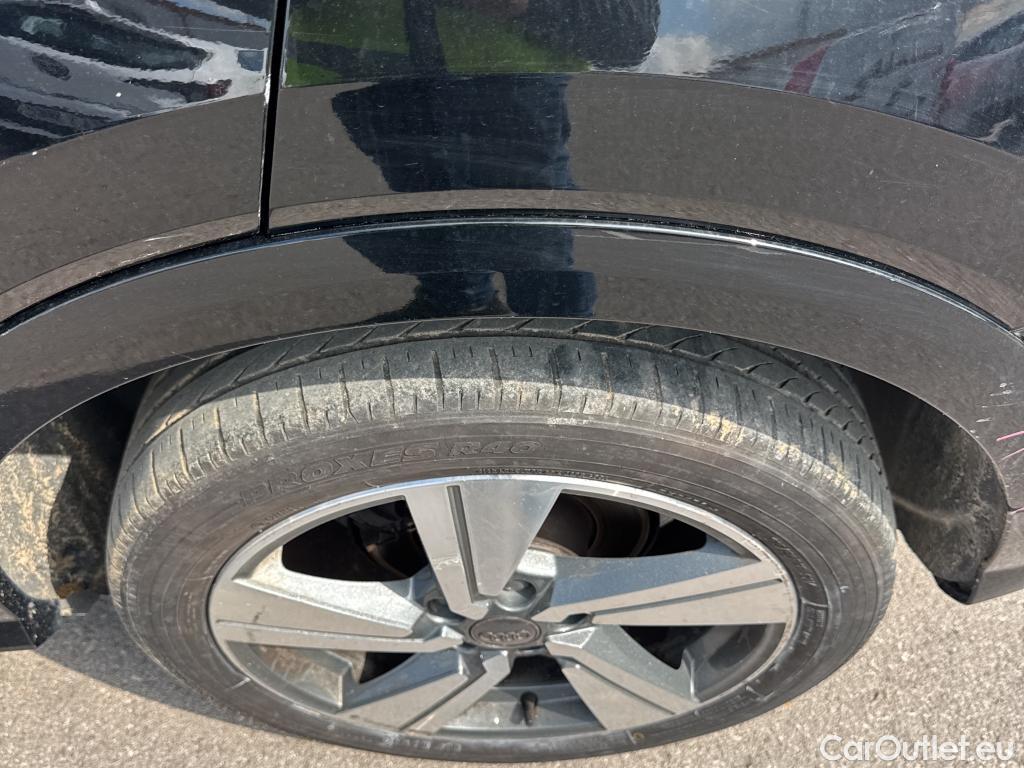  Audi  Q2 AUDI  / 2016 / 5P / todoterreno Sport 35 TDI 110kW (150CV) #3