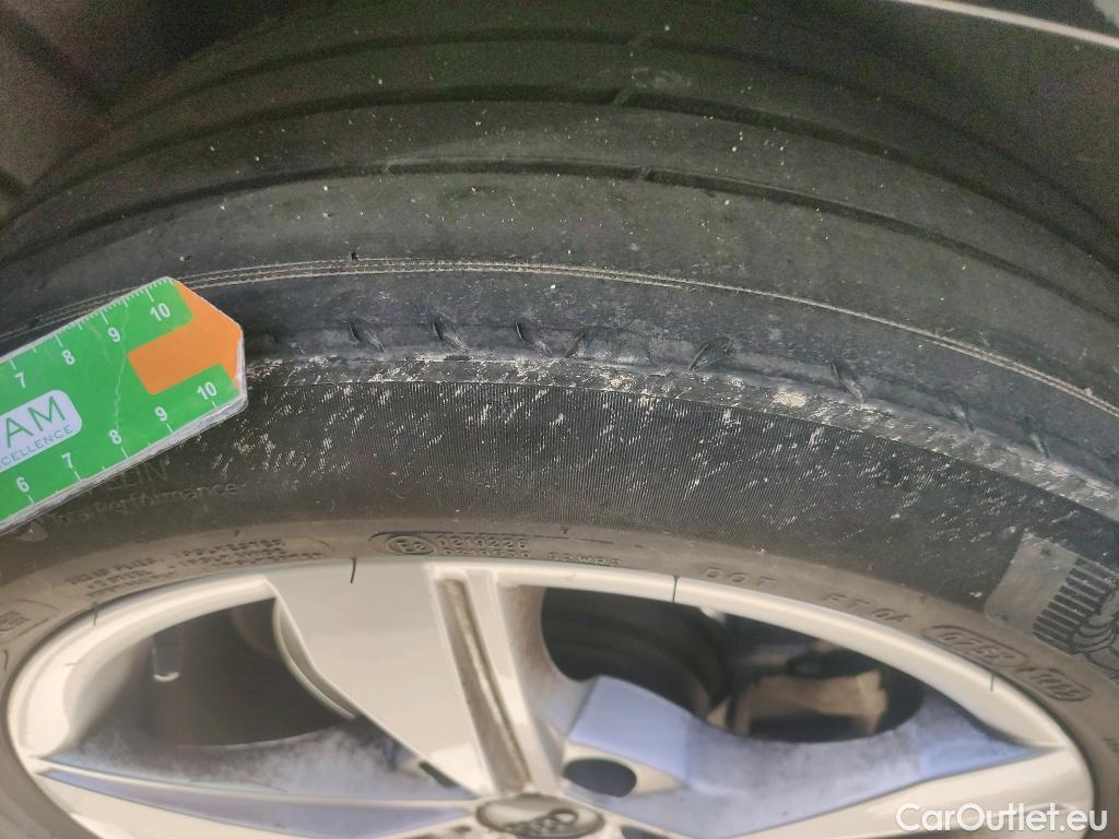  Audi  A4 AUDI  / 2019 / 4P / sedán Advanced 30 TDI 100kW (136CV) S tronic #8