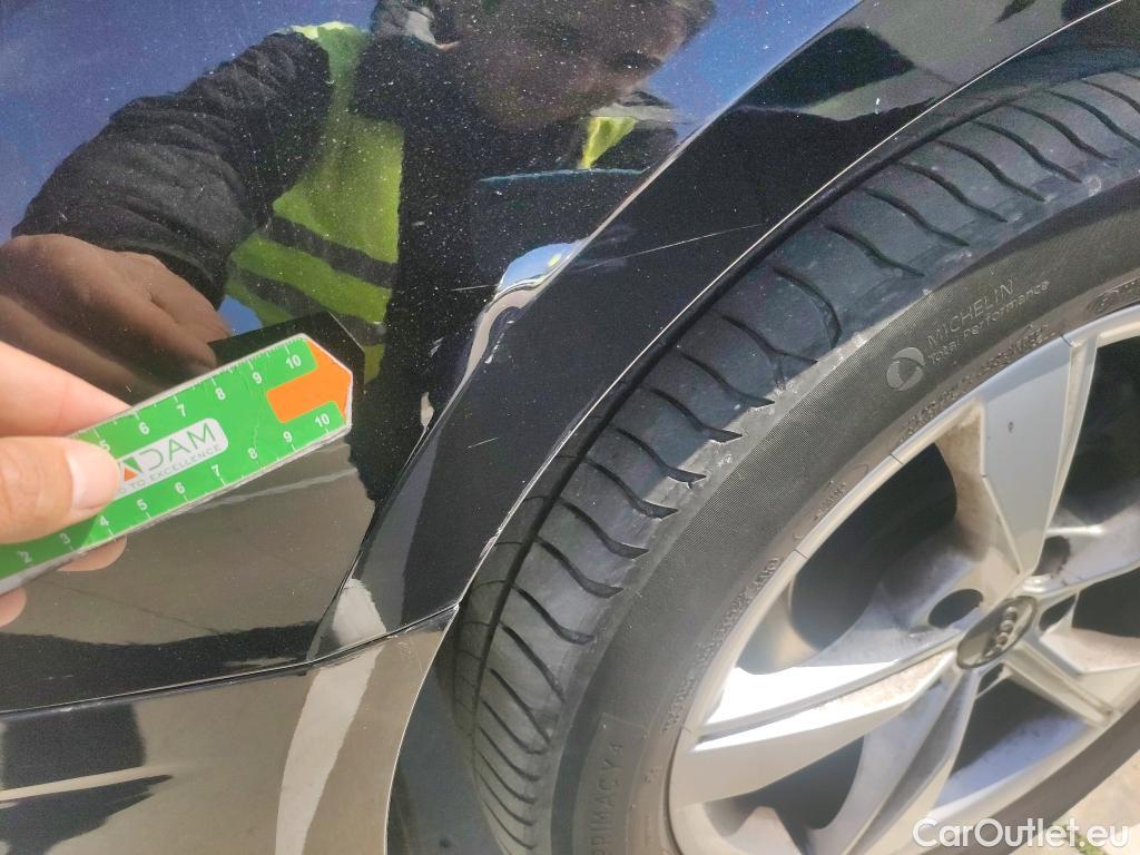  Audi  A4 AUDI  / 2019 / 4P / sedán Advanced 30 TDI 100kW (136CV) S tronic #10