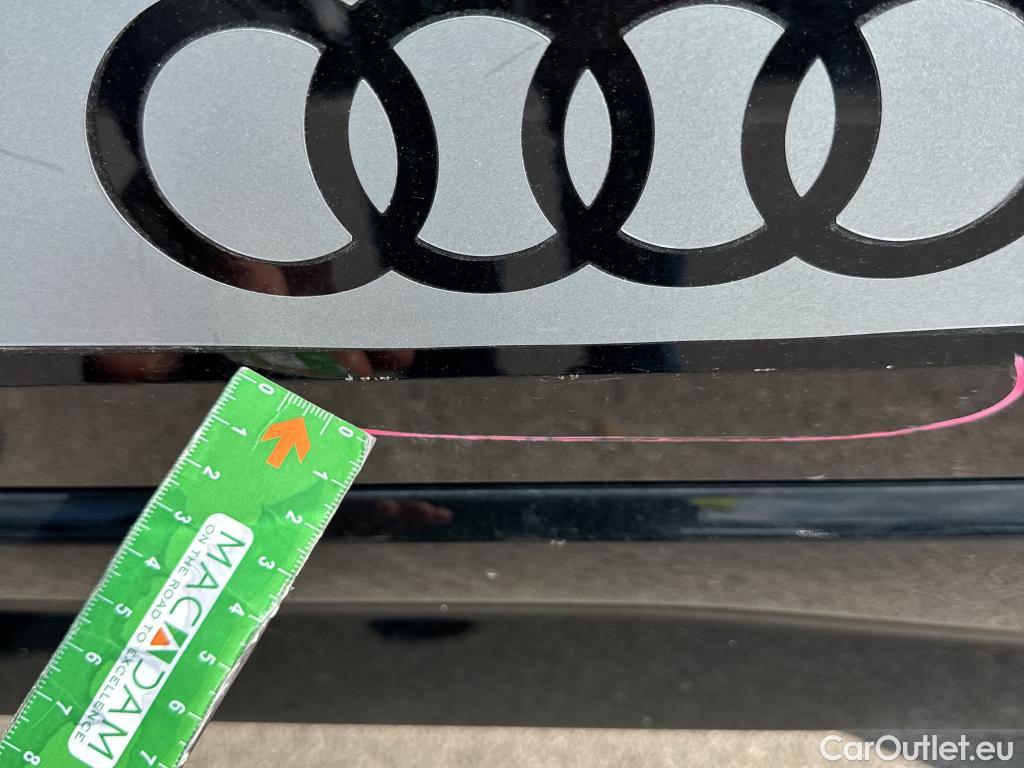  Audi  Q2 AUDI  / 2016 / 5P / todoterreno Sport 35 TDI 110kW (150CV) #19