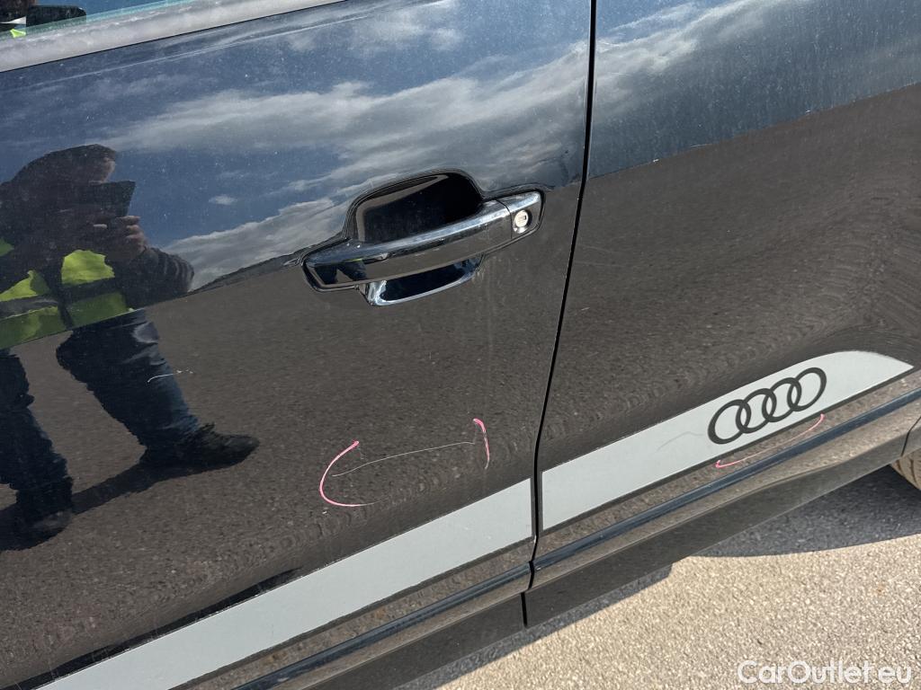  Audi  Q2 AUDI  / 2016 / 5P / todoterreno Sport 35 TDI 110kW (150CV) #13