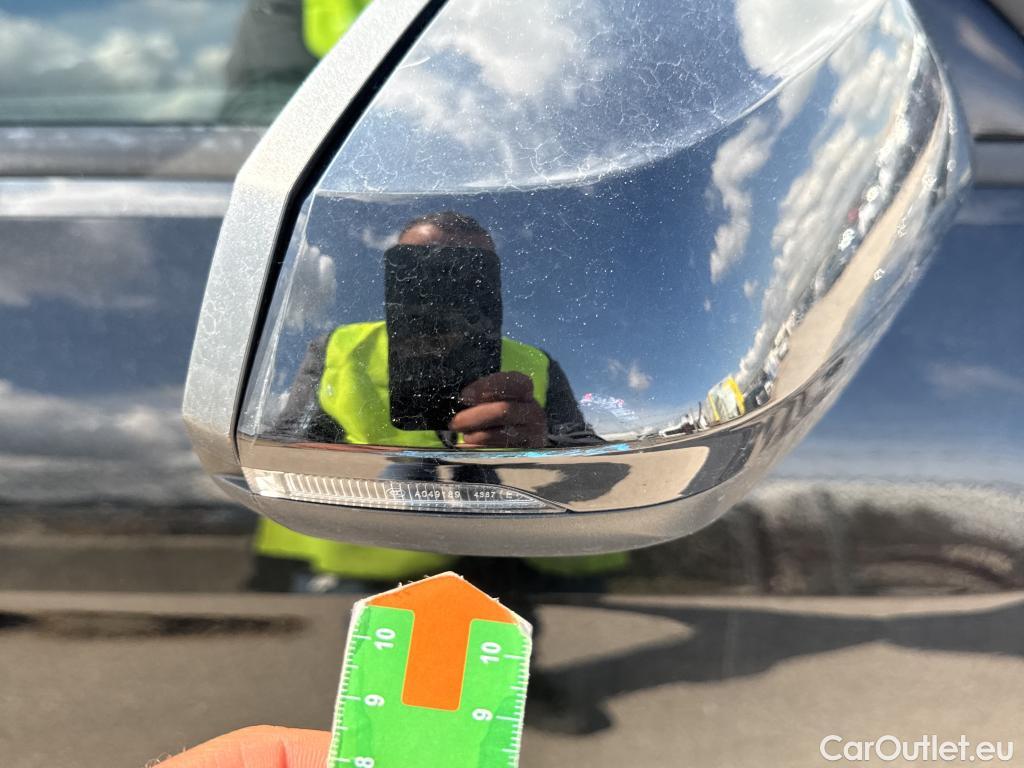  Audi  Q2 AUDI  / 2016 / 5P / todoterreno Sport 35 TDI 110kW (150CV) #36