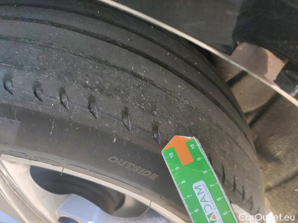  Audi  A4 AUDI  / 2019 / 4P / sedán Advanced 30 TDI 100kW (136CV) S tronic #6