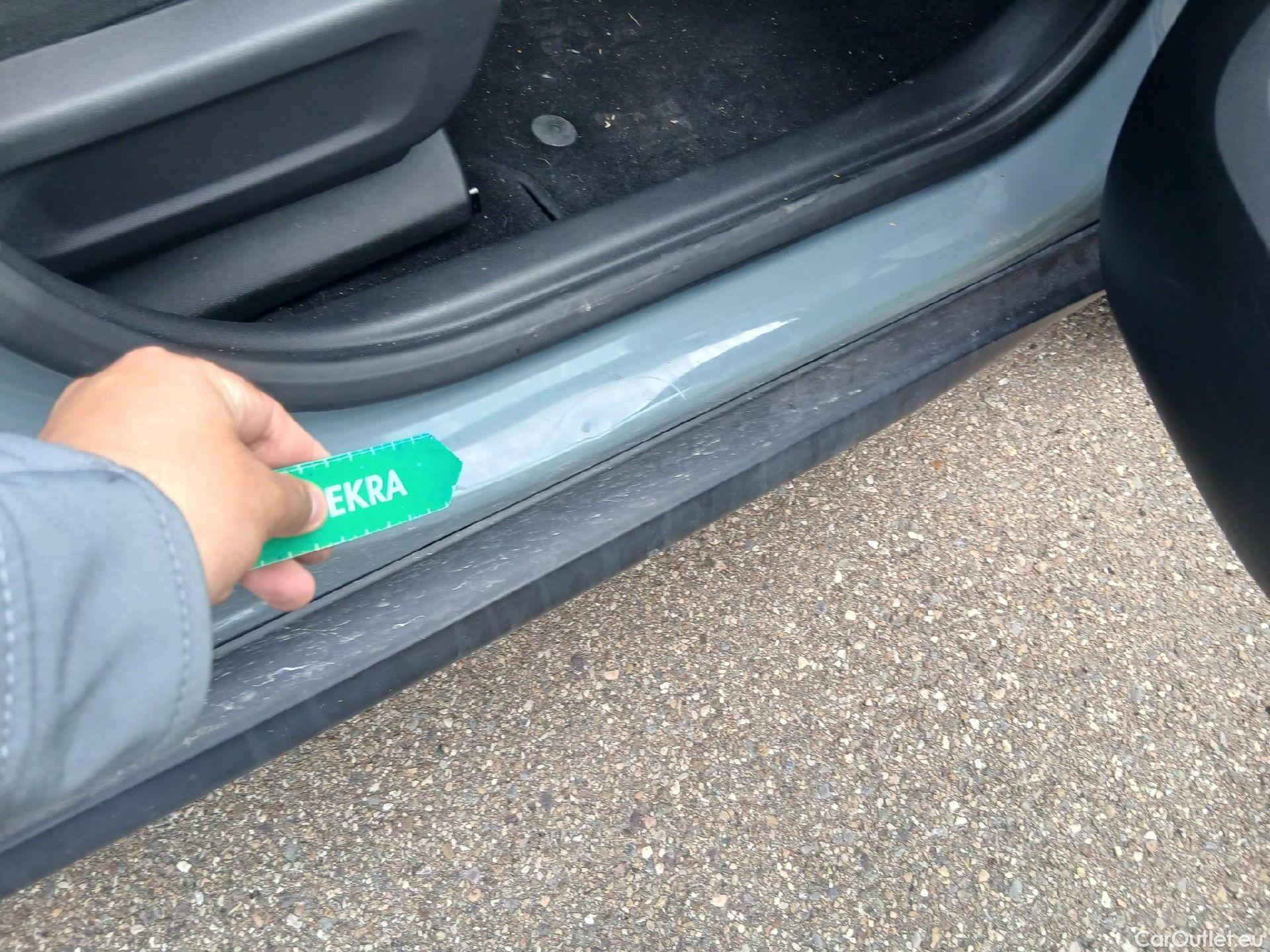  Citroen  C3 CITROEN  Aircross / 2021 / 5P / todoterreno BlueHDi 81kW (110CV) S&S Feel Pack #52