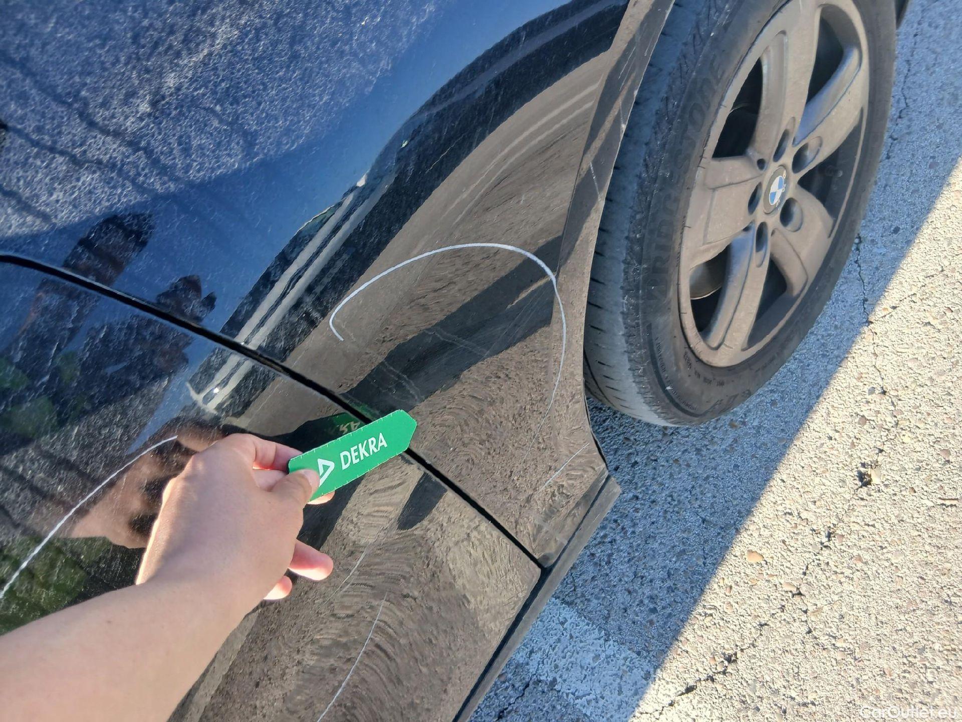  Bmw  Serie 1 BMW  / 2019 / 5P / berlina con portón 118i #15