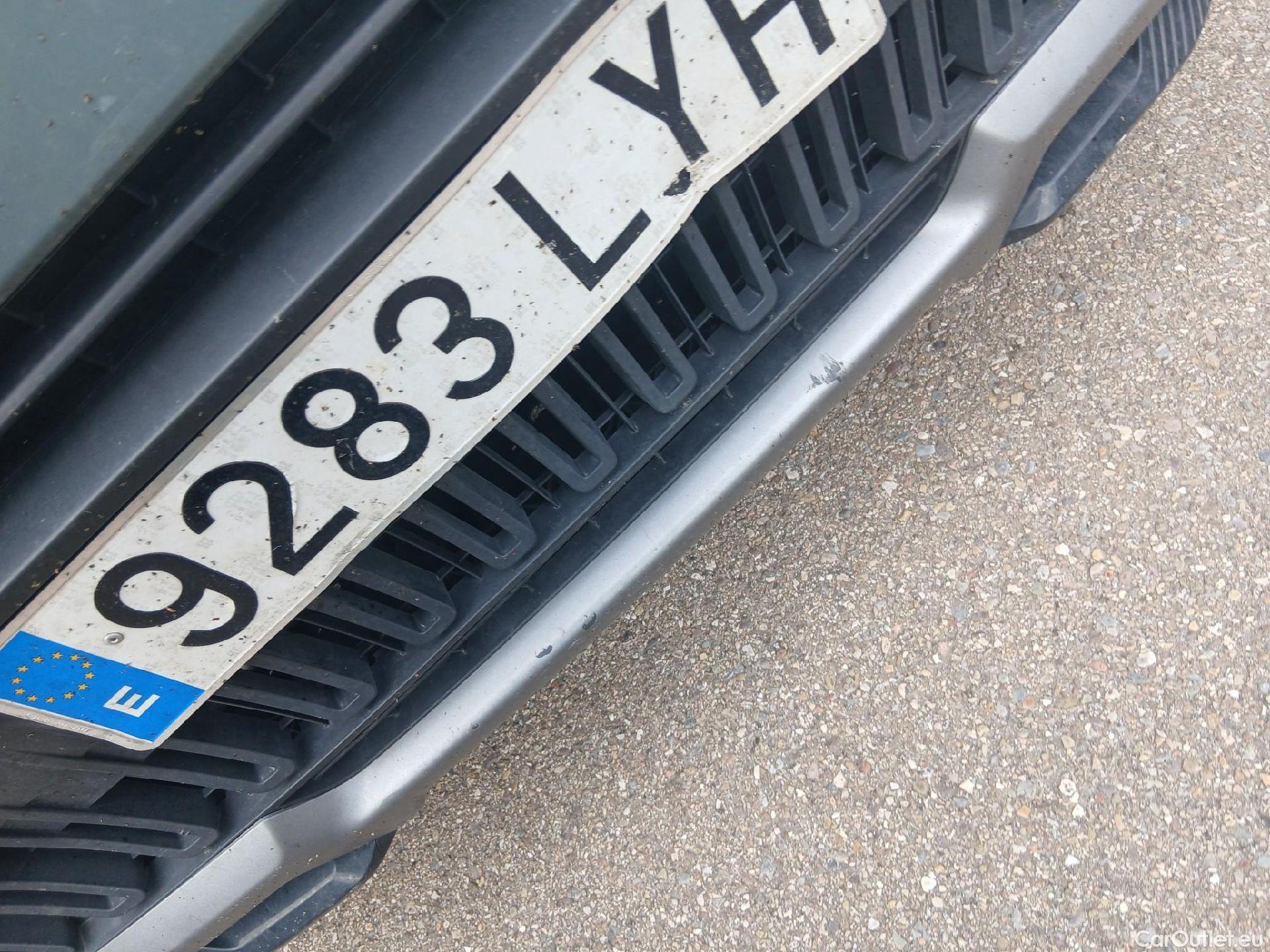  Citroen  C3 CITROEN  Aircross / 2021 / 5P / todoterreno BlueHDi 81kW (110CV) S&S Feel Pack #13