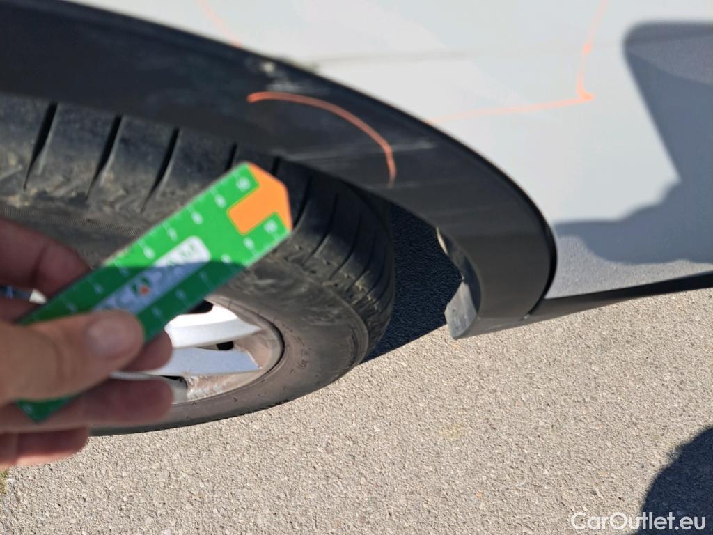  Bmw  X1 BMW  / 2019 / 5P / todoterreno sDrive18i #22