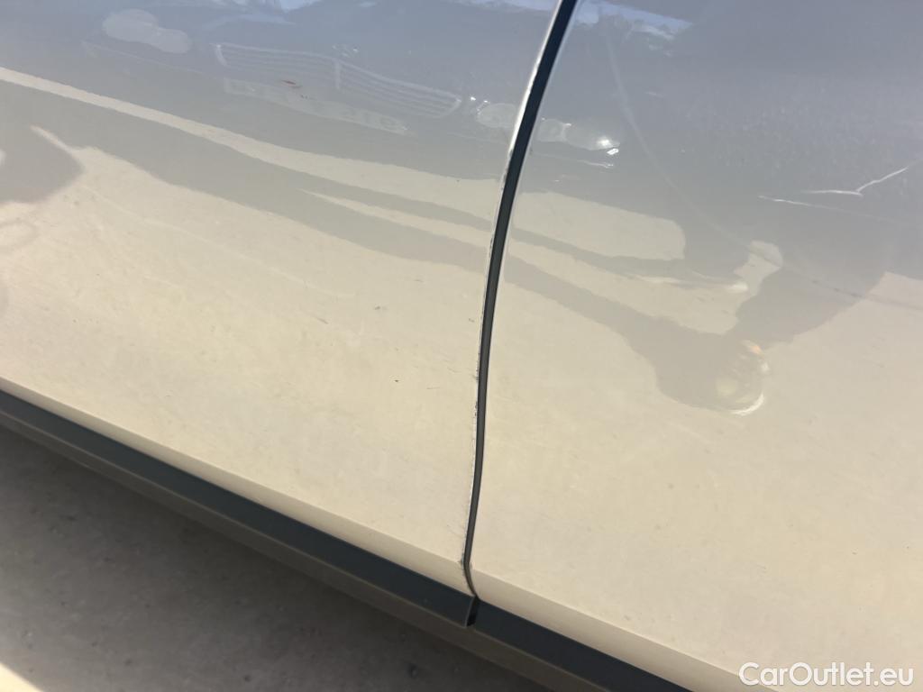  Bmw  X1 BMW  / 2019 / 5P / todoterreno sDrive16d Business #8