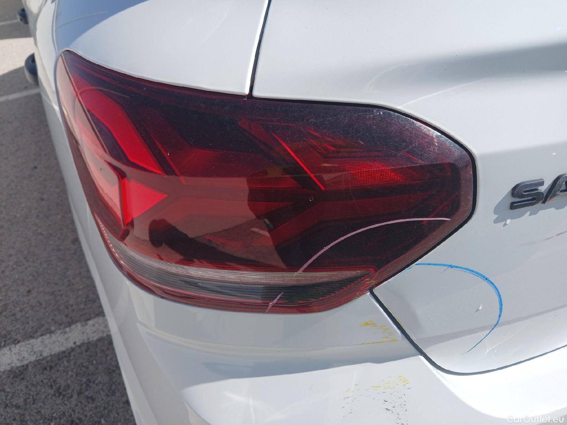  Dacia  Sandero DACIA  / 2020 / 5P / berlina con portón Essential 74kW (100CV) ECO-G #27