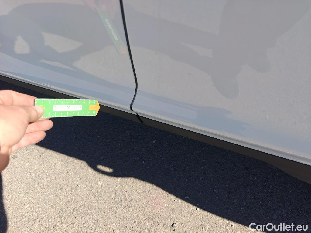  Ford  Kuga FORD  / 2016 / 5P / todoterreno 1.5 EcoBoost 88kW 4x2 Trend+ (CX) #14