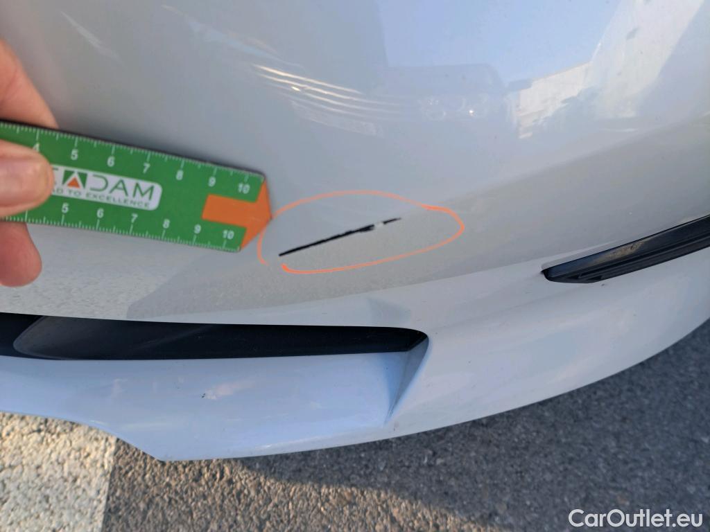  Bmw  Serie 3 BMW  / 2018 / 4P / sedán 320d Auto. #6