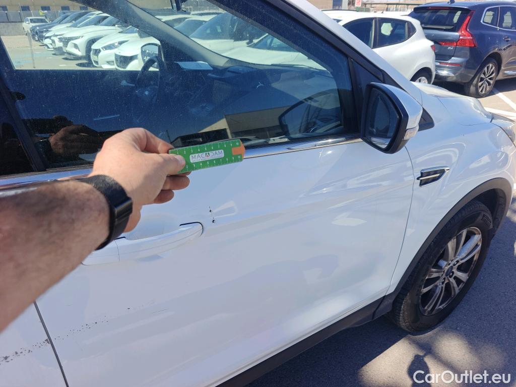  Ford  Kuga FORD  / 2016 / 5P / todoterreno 1.5 EcoBoost 88kW 4x2 Trend+ (CX) #15