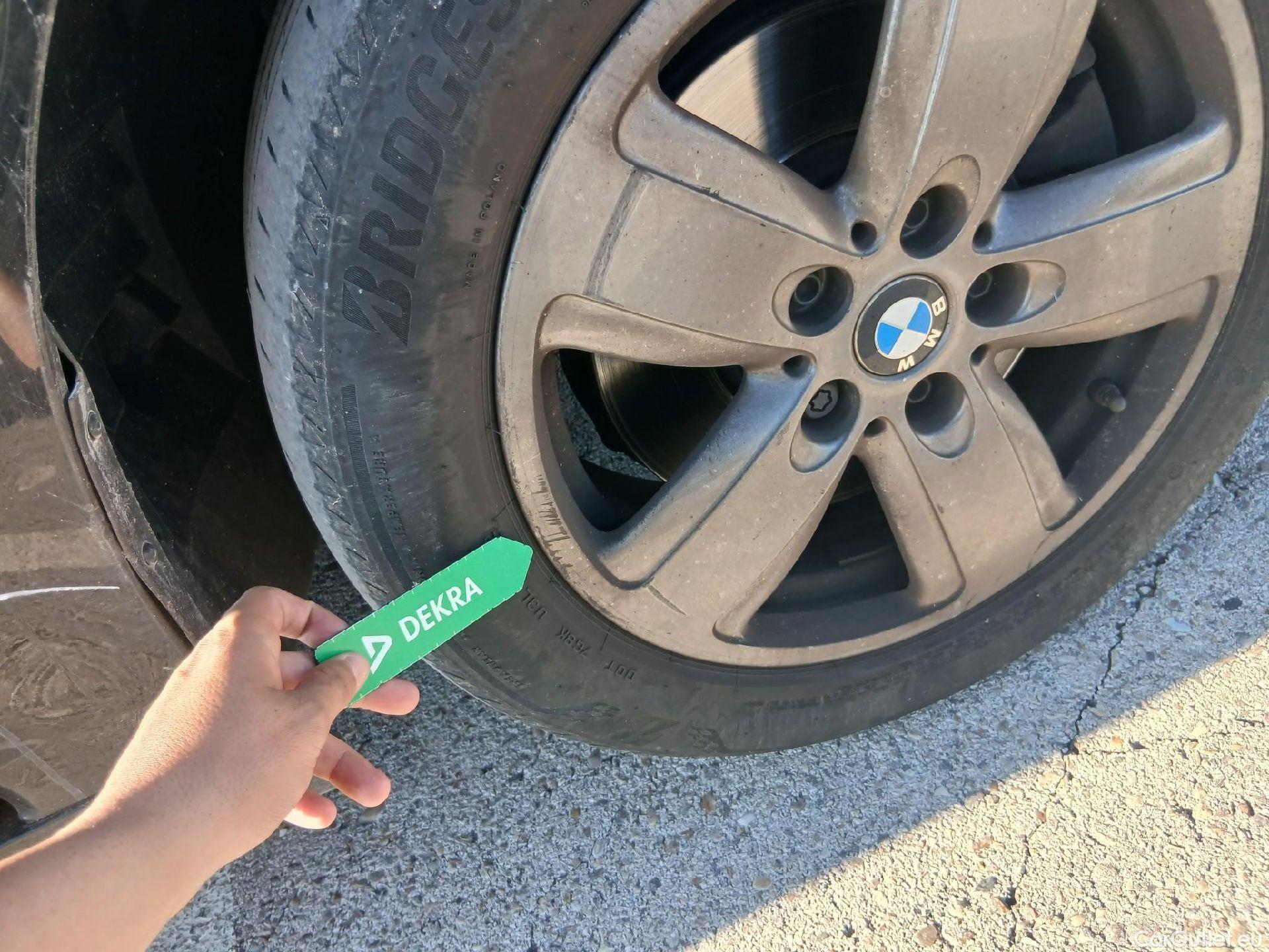  Bmw  Serie 1 BMW  / 2019 / 5P / berlina con portón 118i #18