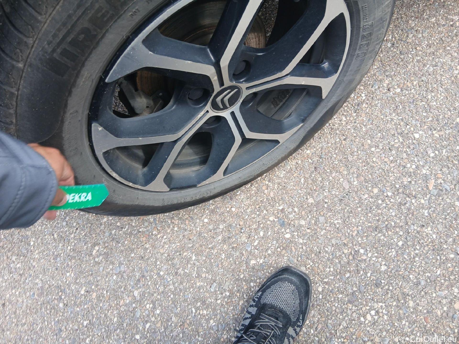  Citroen  C3 CITROEN  Aircross / 2021 / 5P / todoterreno BlueHDi 81kW (110CV) S&S Feel Pack #44