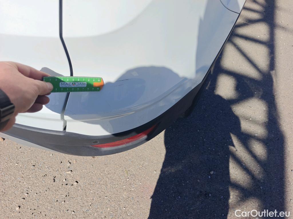  Ford  Kuga FORD  / 2016 / 5P / todoterreno 1.5 EcoBoost 88kW 4x2 Trend+ (CX) #29