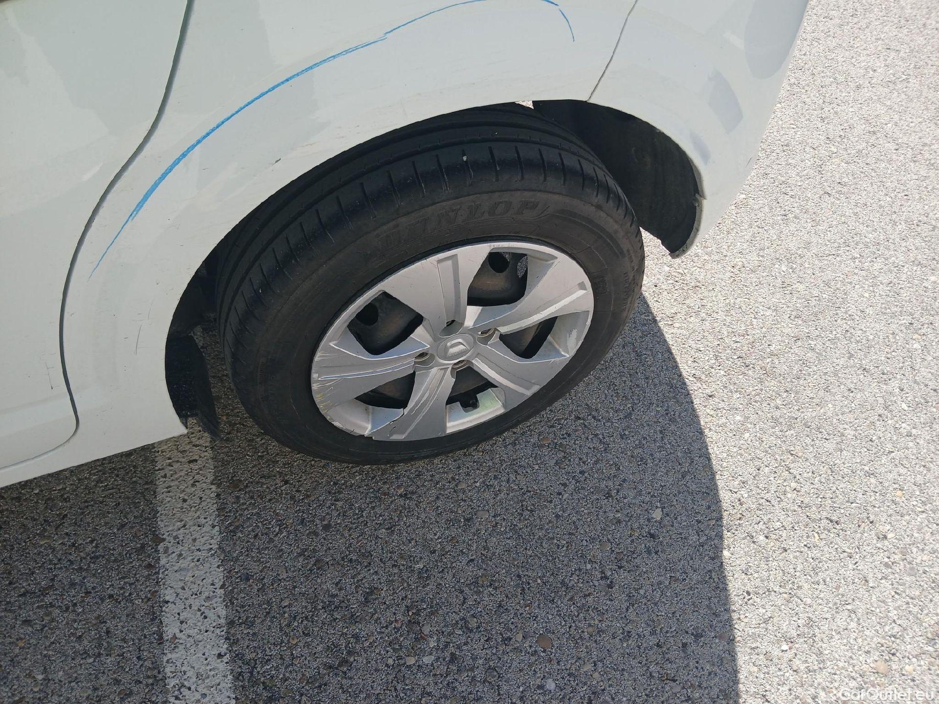  Dacia  Sandero DACIA  / 2020 / 5P / berlina con portón Essential 74kW (100CV) ECO-G #23