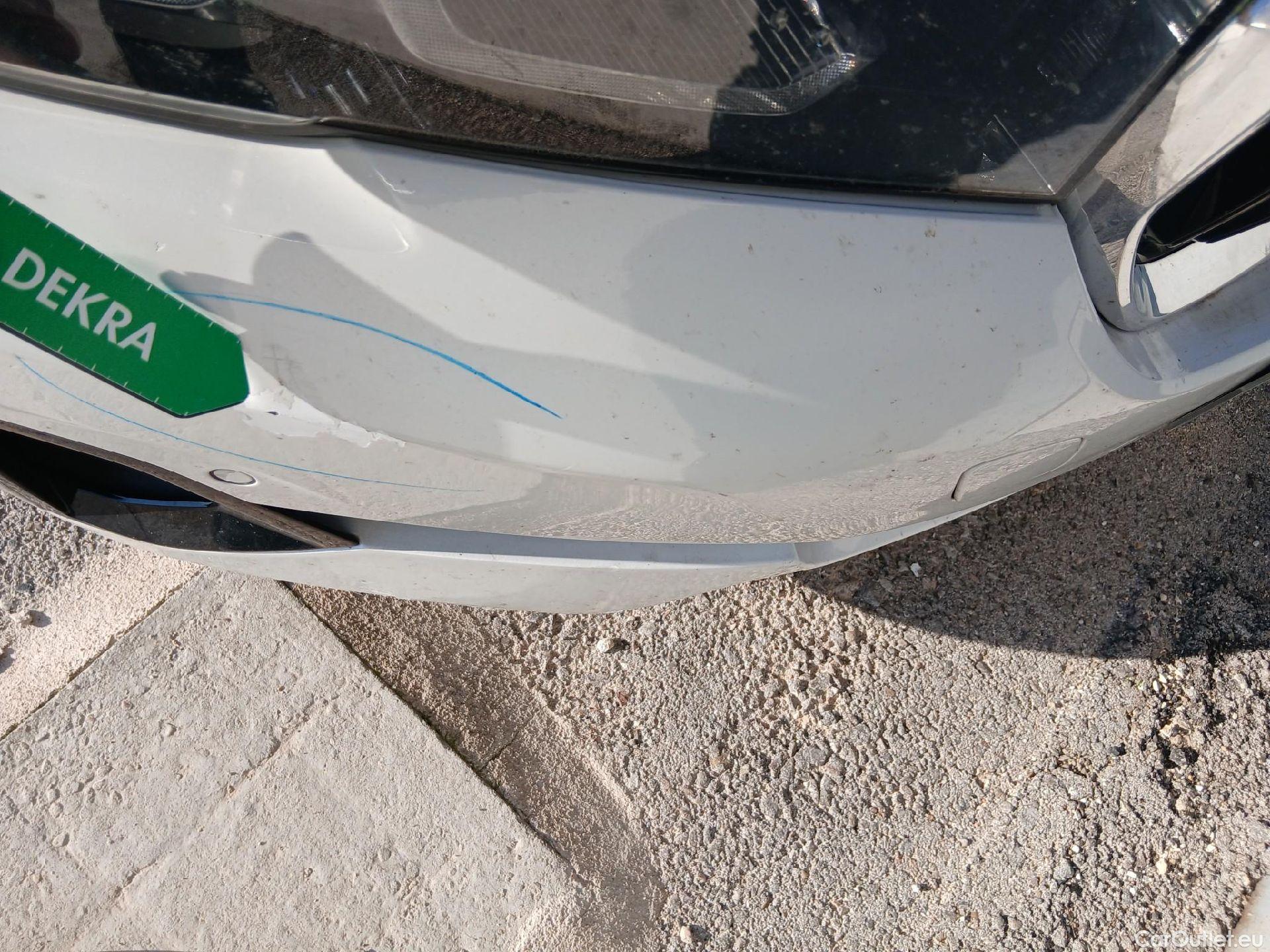  Bmw  Serie 5 BMW  / 2020 / 4P / sedán 520dA #5