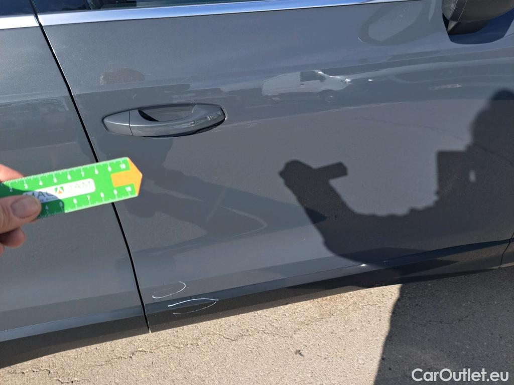  Audi  Q3 AUDI  / 2018 / 5P / todoterreno 40 TFSI 140kW S tronic Quattro Advanced #20