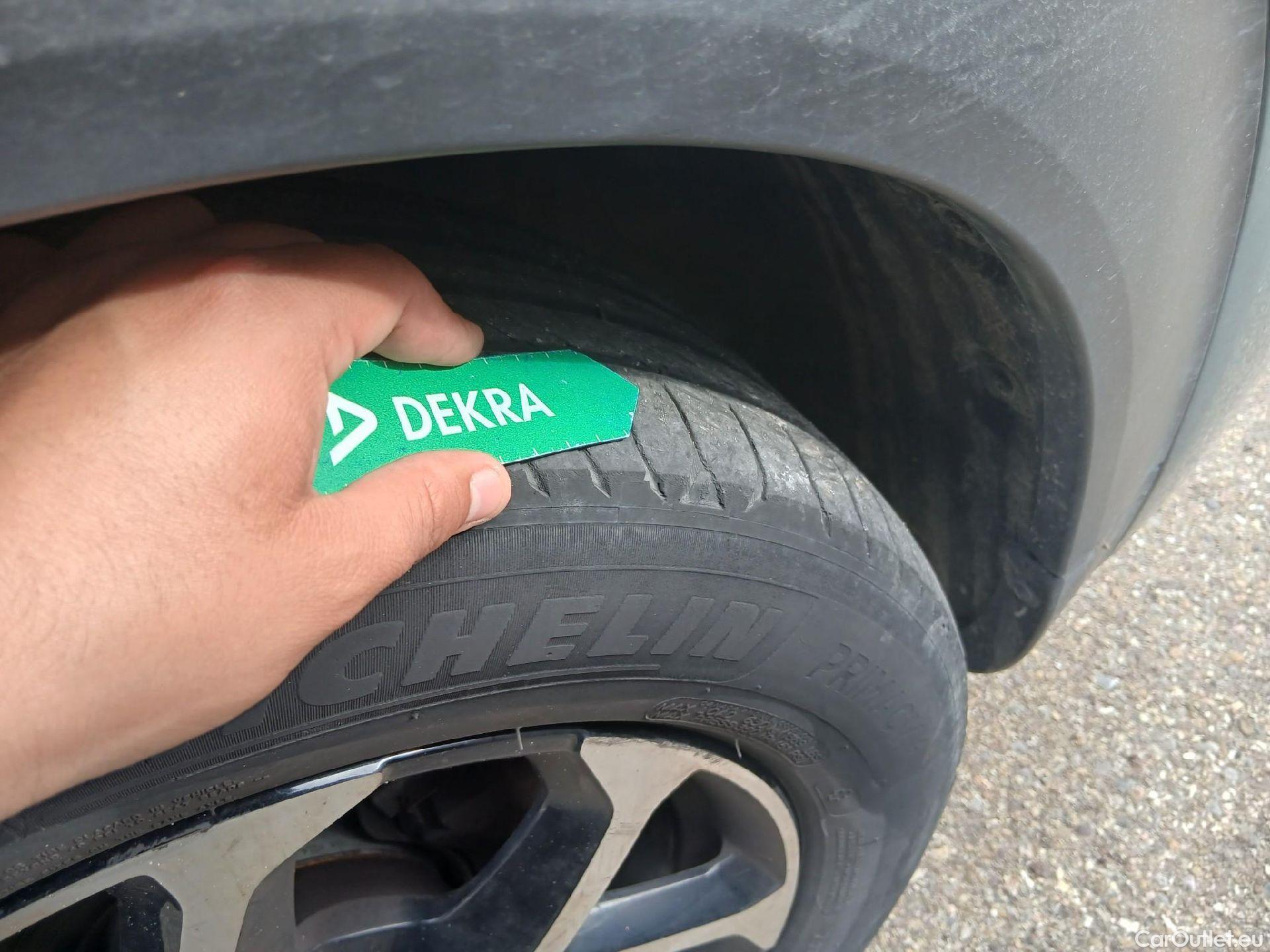  Citroen  C3 CITROEN  Aircross / 2021 / 5P / todoterreno BlueHDi 81kW (110CV) S&S Feel Pack #5