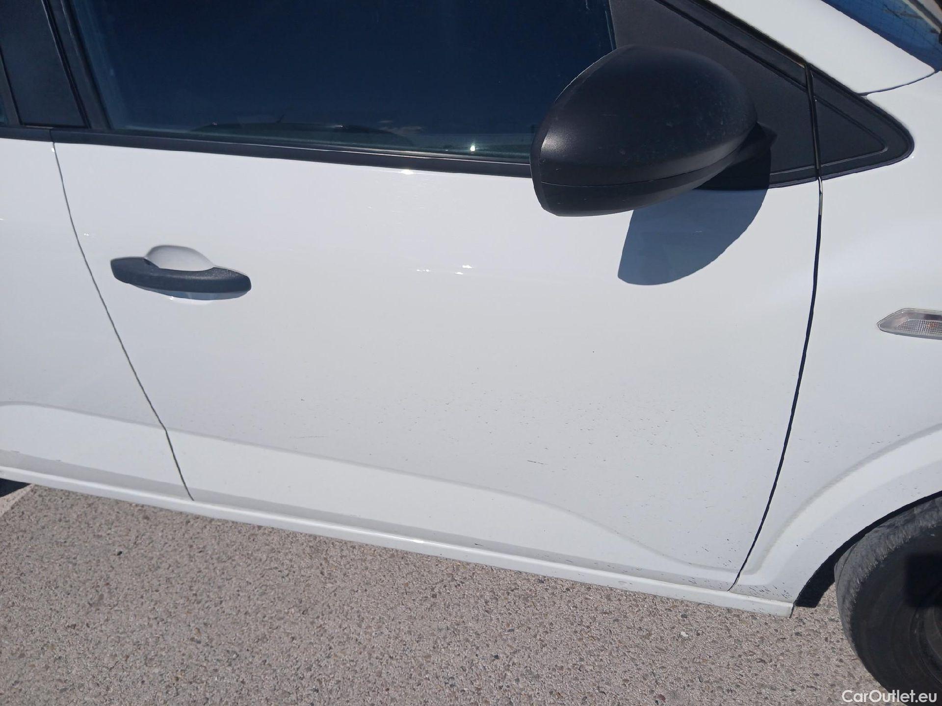  Dacia  Sandero DACIA  / 2020 / 5P / berlina con portón Essential 74kW (100CV) ECO-G #37