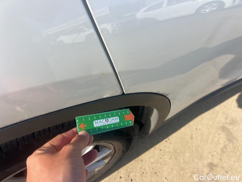  Bmw  X1 BMW  / 2019 / 5P / todoterreno sDrive16d Business #16