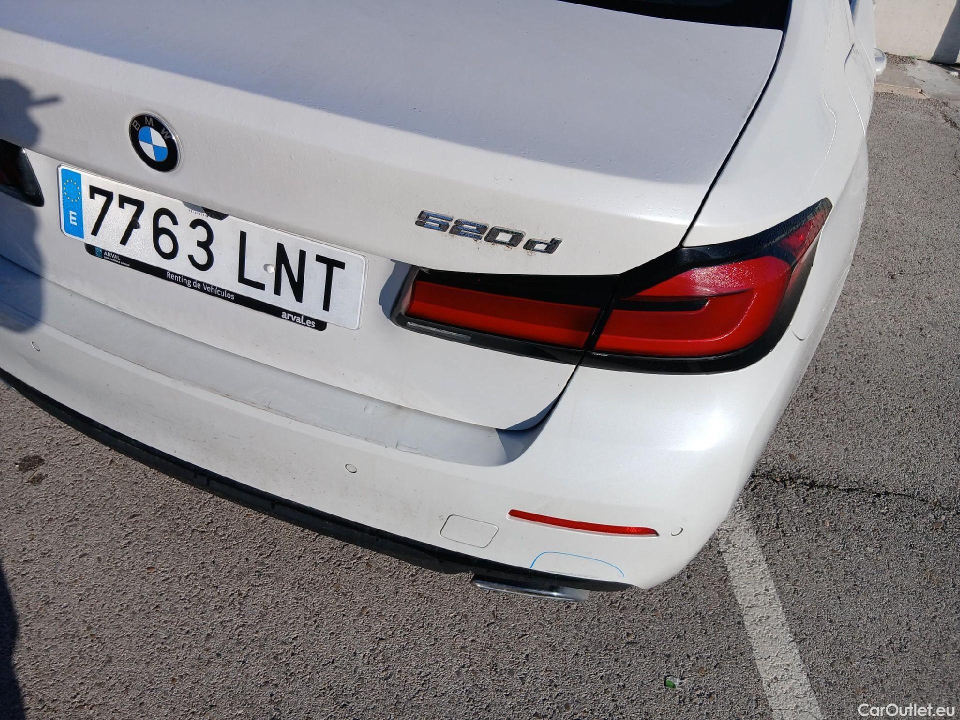  Bmw  Serie 5 BMW  / 2020 / 4P / sedán 520dA #10