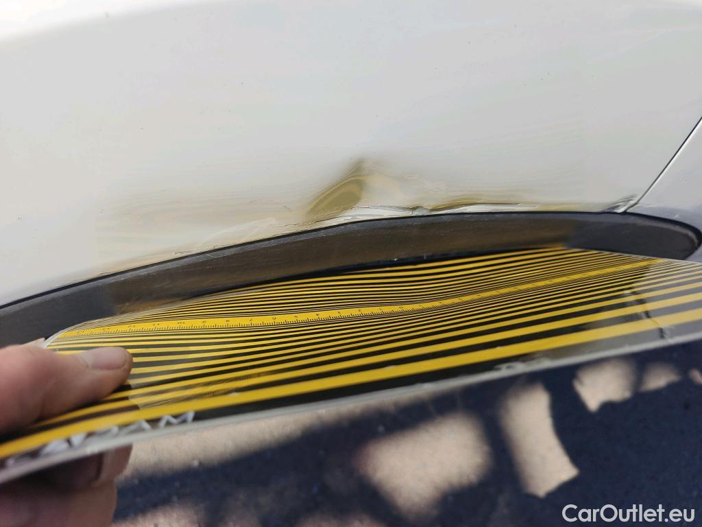  Ford  Kuga FORD  / 2016 / 5P / todoterreno 1.5 EcoBoost 88kW 4x2 Trend+ (CX) #4