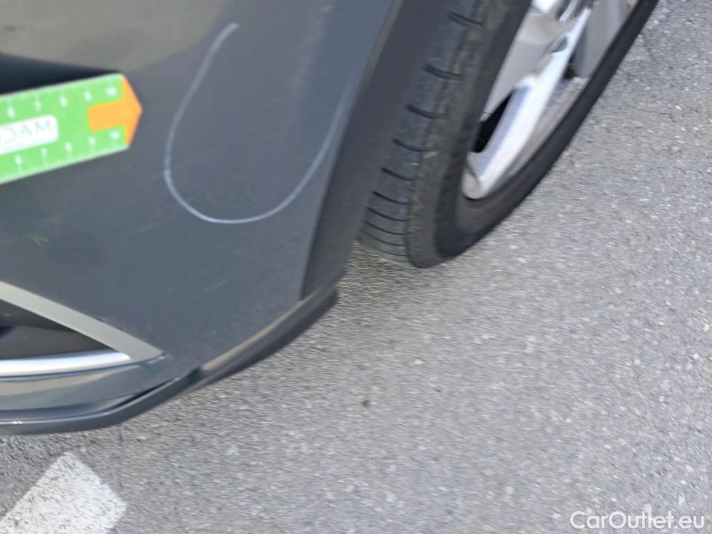  Audi  Q3 AUDI  / 2018 / 5P / todoterreno 40 TFSI 140kW S tronic Quattro Advanced #14