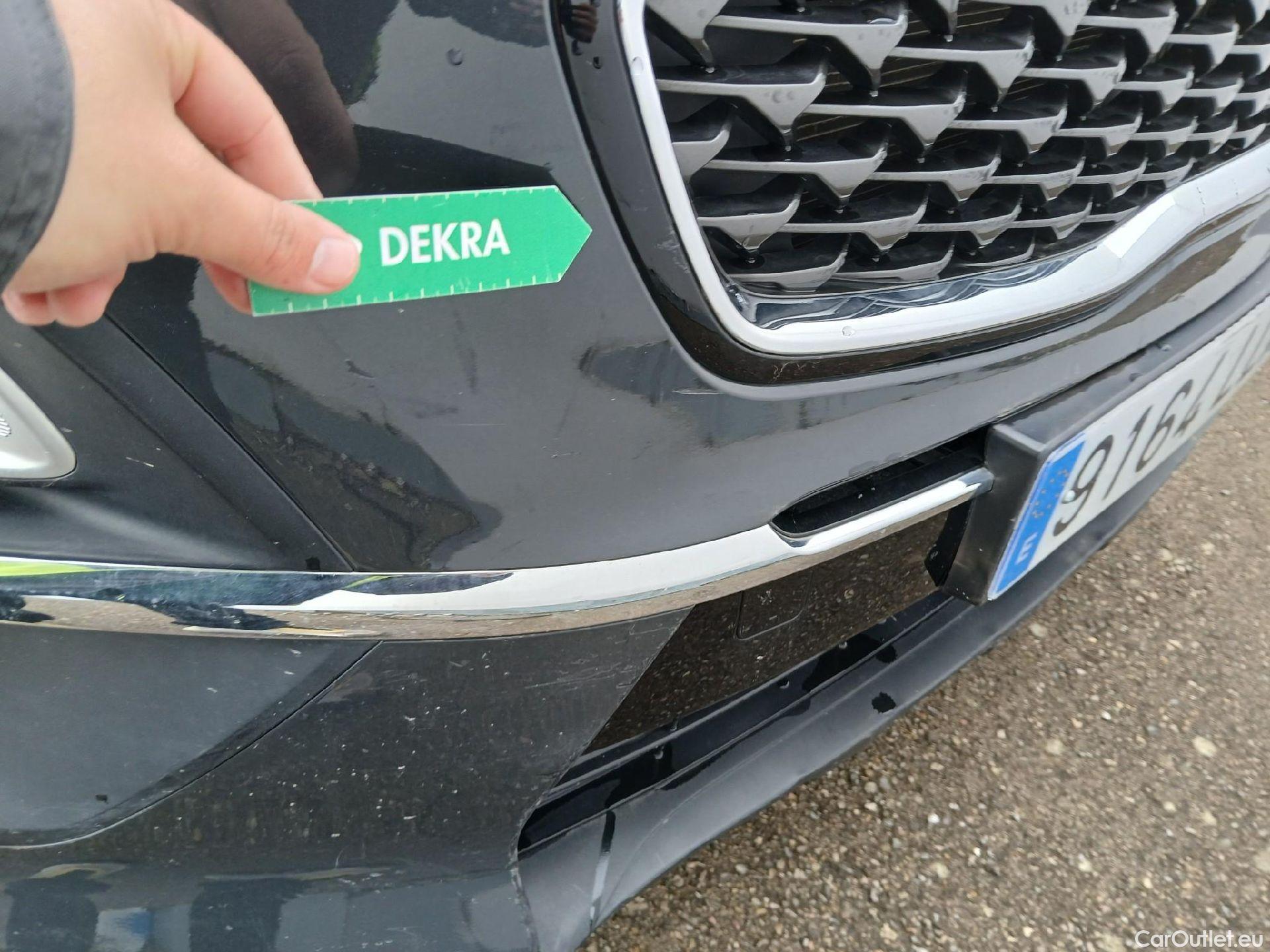  KIA  Sportage KIA  1.6MHEV Drive 100kW(136CV) 4x2(Crist Tintados)(CX) #15