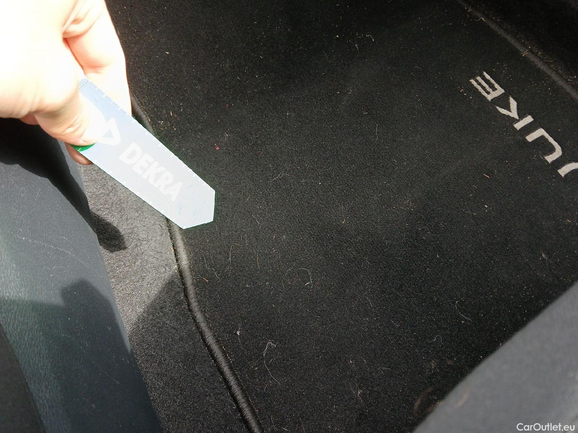  Nissan  Juke NISSAN  / 2019 / 5P / crossover DIG-T 84 kW (114 CV) 6M/T Acenta #11