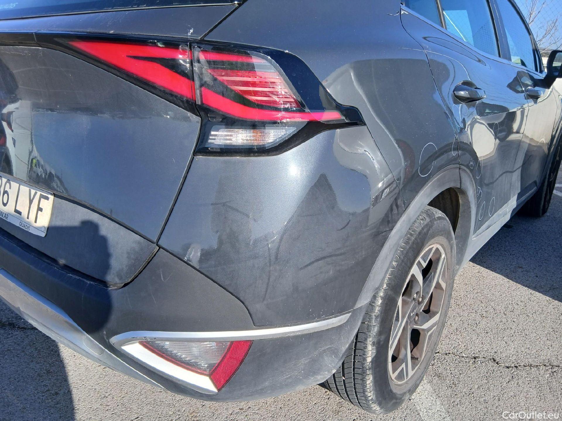  KIA  Sportage KIA  / 2022 / 5P / todoterreno 1.6 T-GDi 110kW (150CV) Concept 4x2 #49